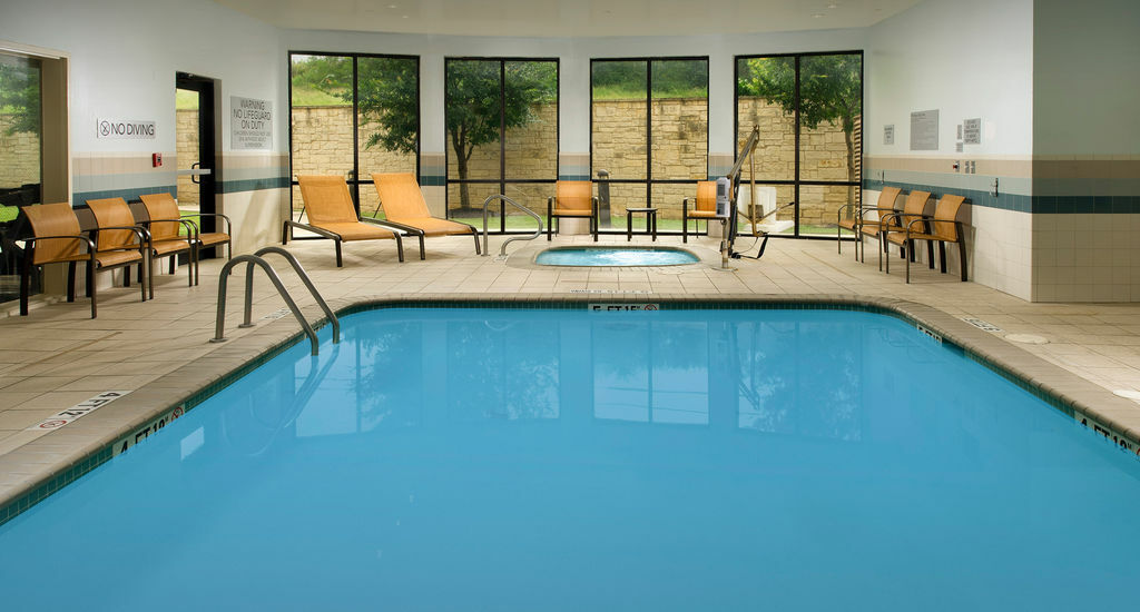 Courtyard By Marriott San Antonio Seaworld/Lackland Exterior photo